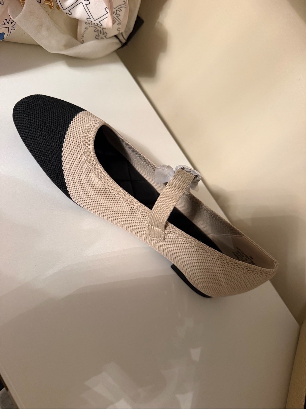 MIA Women Tan/Black Knit Flats
